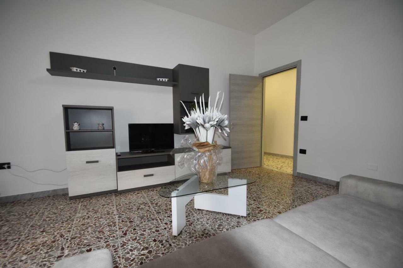 Domus Nostrae Apartment Ercolano Bagian luar foto