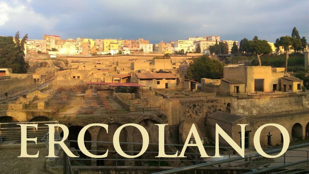 Domus Nostrae Apartment Ercolano Bagian luar foto